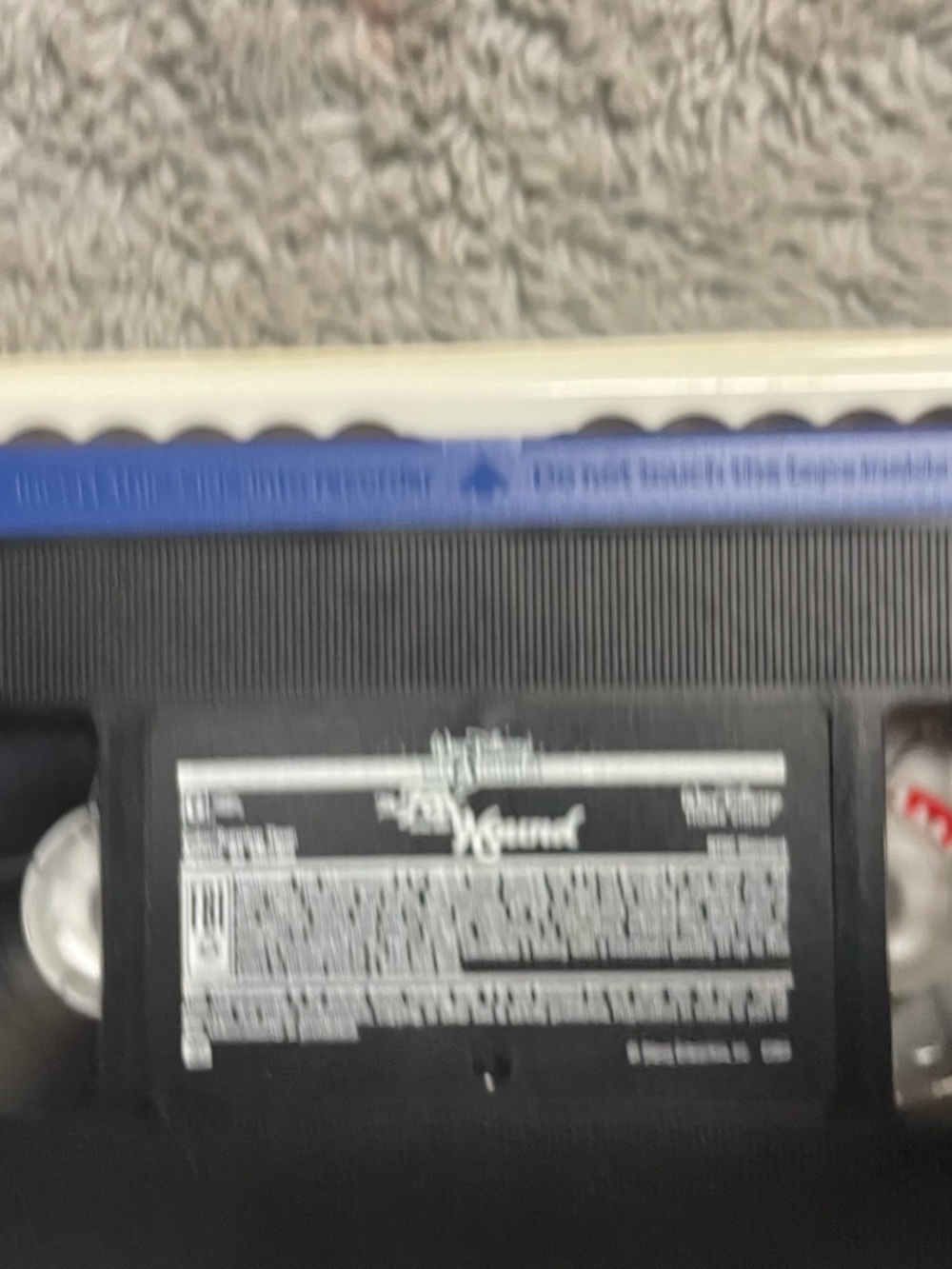 The fox and the hound Gold Collection VHS - Picture 2 of 3